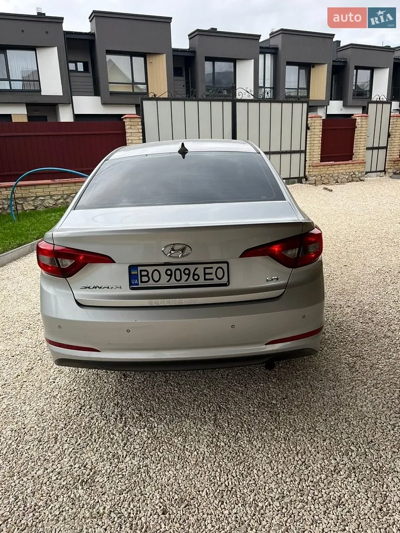 2014 Hyundai Sonata - мініатюра 8