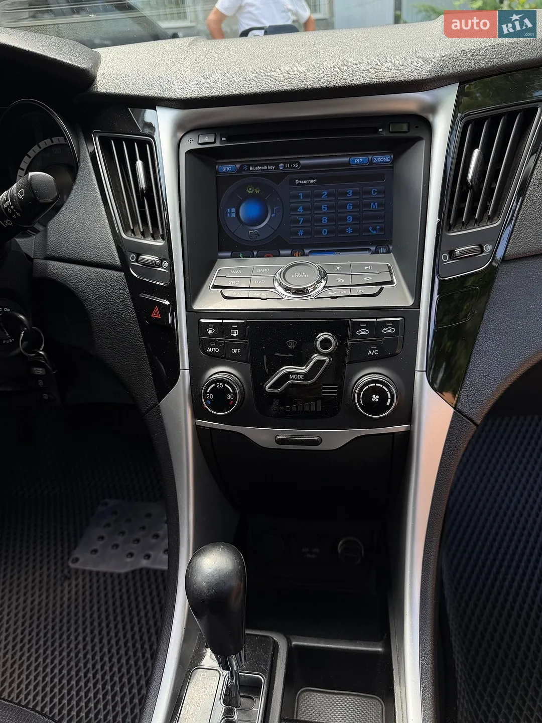 2010 Hyundai Sonata - мініатюра 21