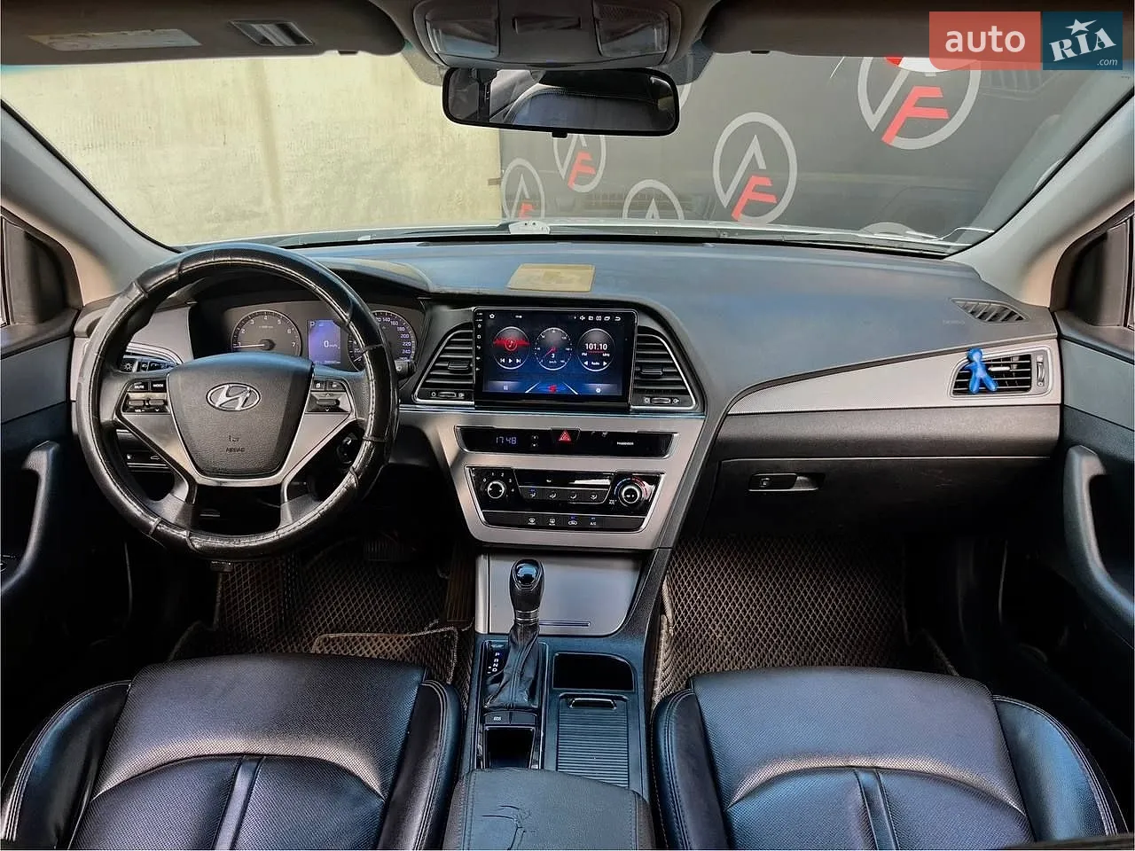 2015 Hyundai Sonata - мініатюра 17