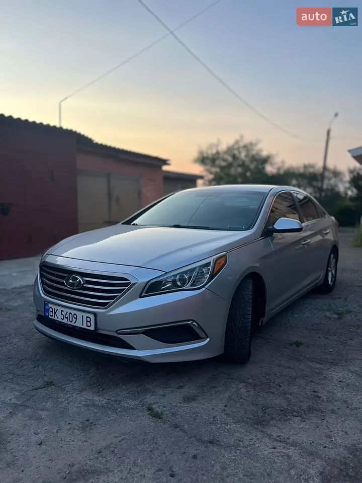 2016 Hyundai Sonata - мініатюра 12