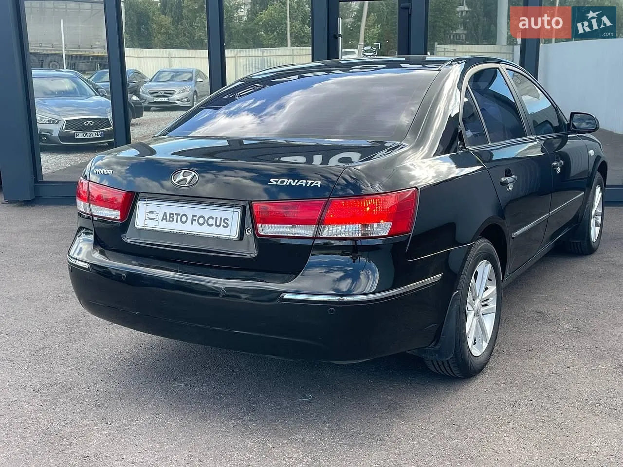 2010 Hyundai Sonata - мініатюра 6