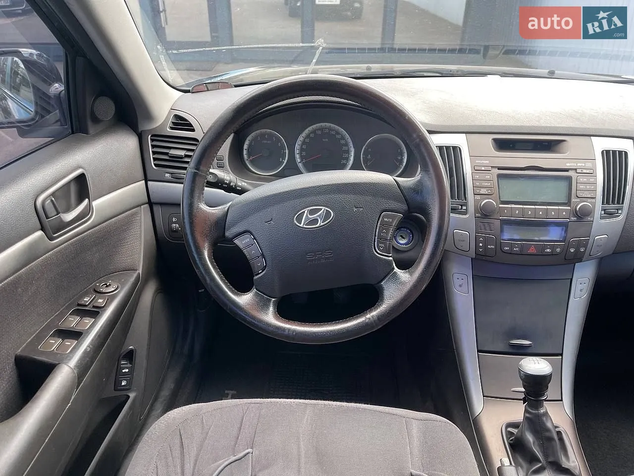 2010 Hyundai Sonata - мініатюра 14