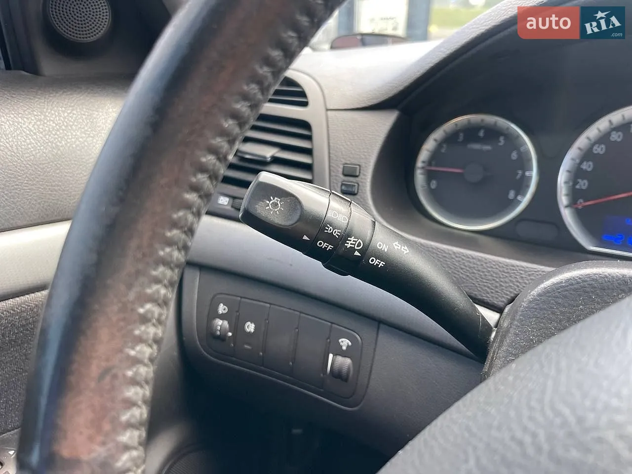 2010 Hyundai Sonata - мініатюра 18