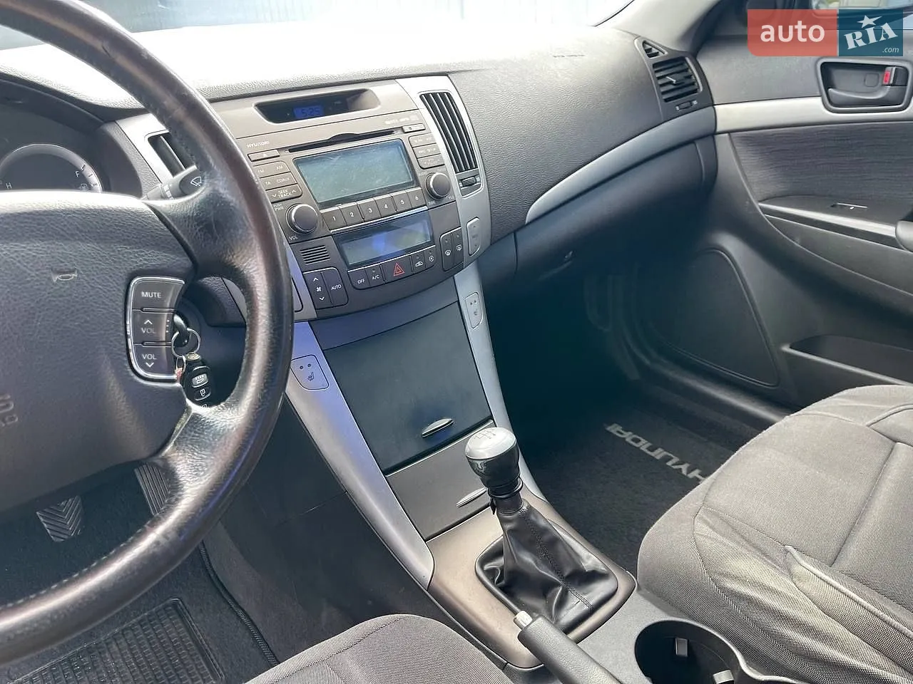 2010 Hyundai Sonata - мініатюра 21