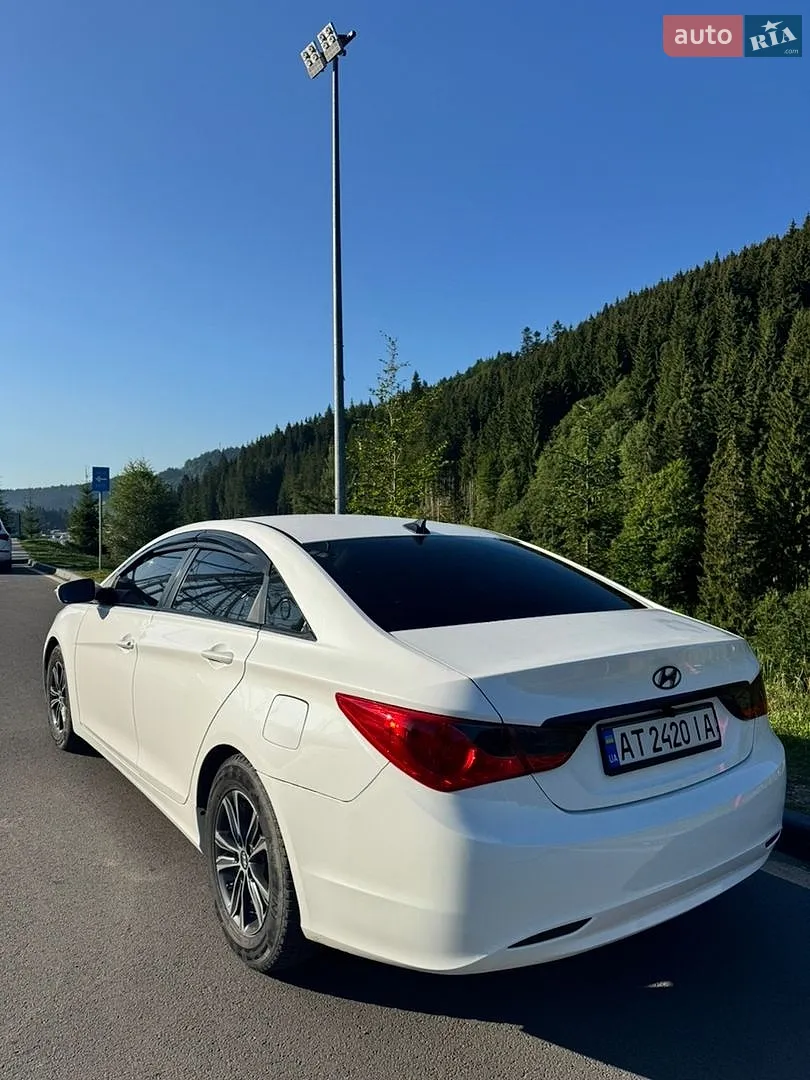 2013 Hyundai Sonata - мініатюра 10