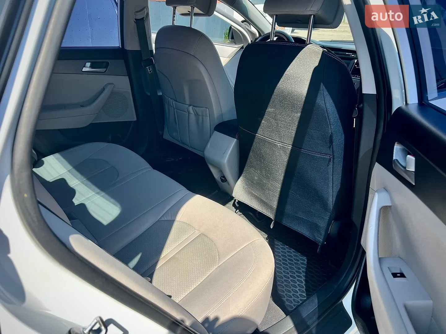 2015 Hyundai Sonata - мініатюра 12