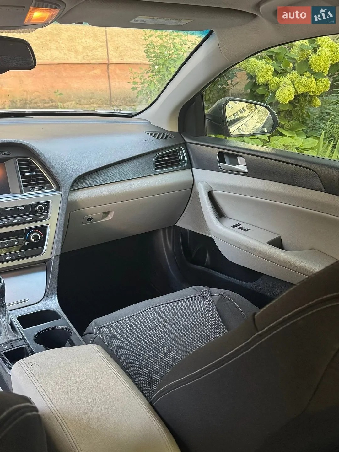 2015 Hyundai Sonata - мініатюра 22