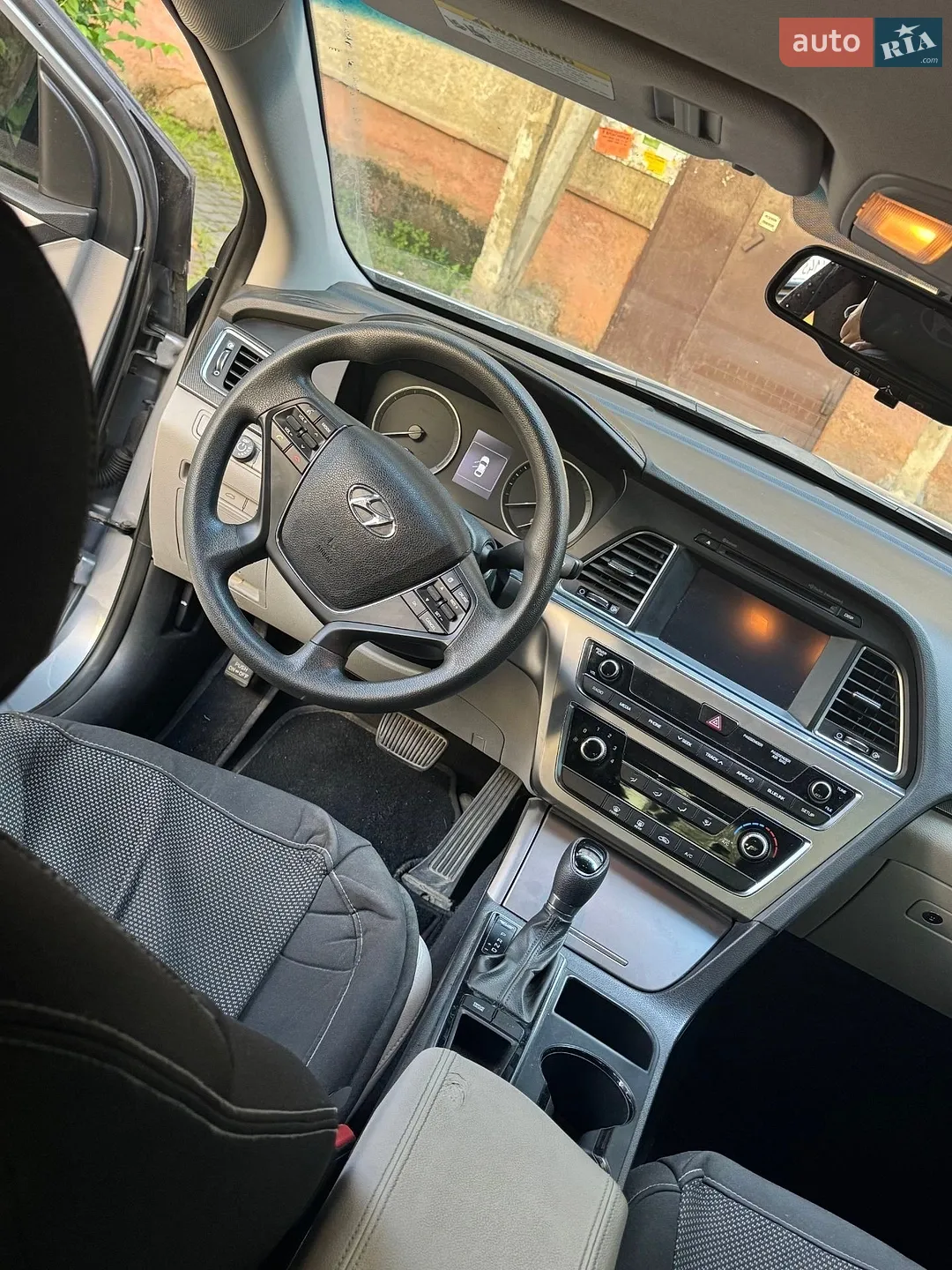 2015 Hyundai Sonata - мініатюра 26