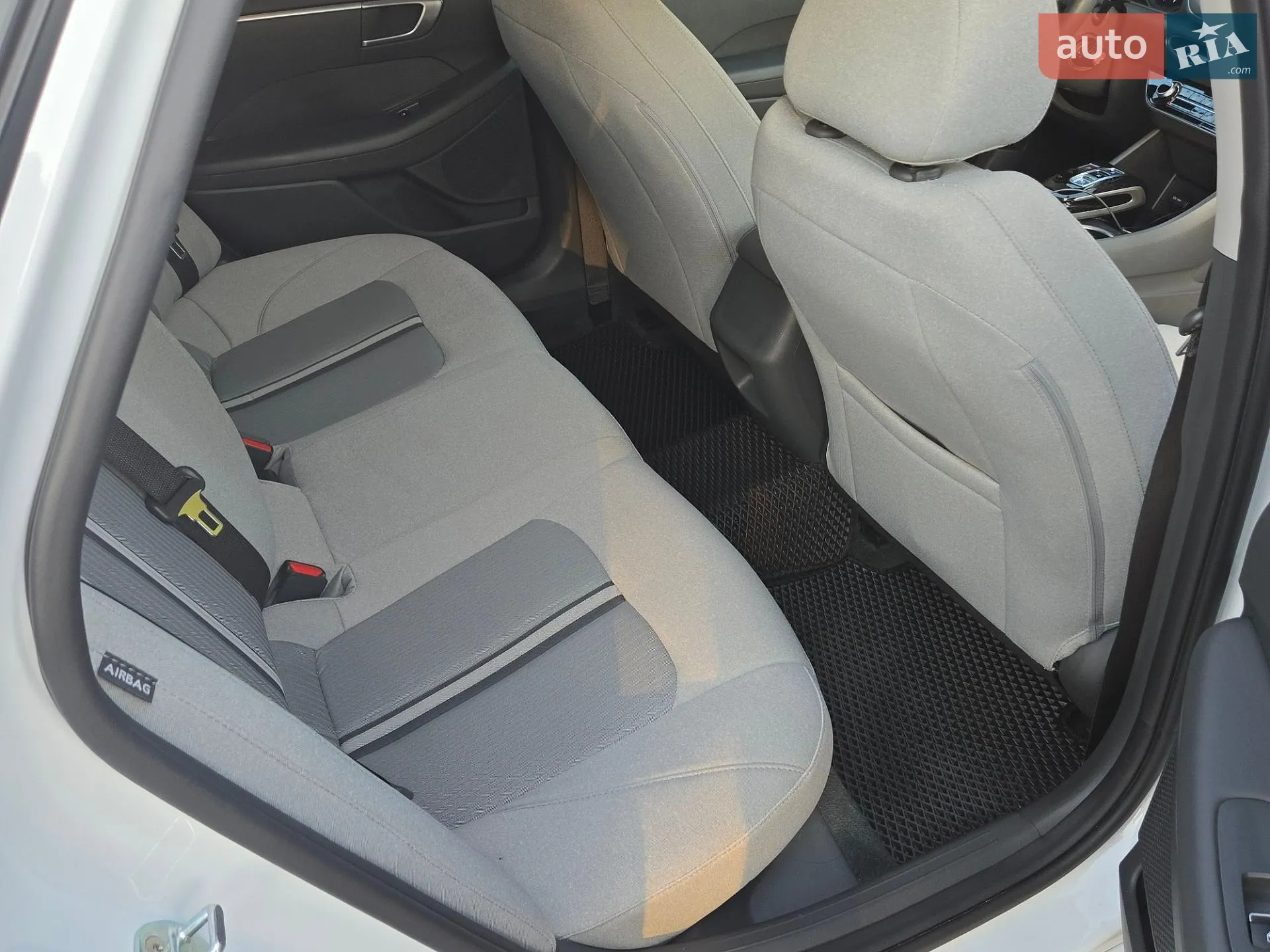2019 Hyundai Sonata - мініатюра 19