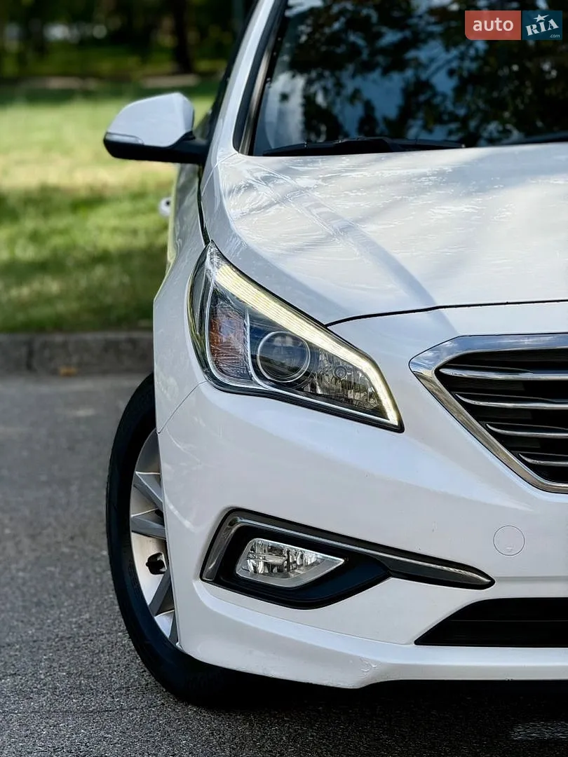2016 Hyundai Sonata - мініатюра 14