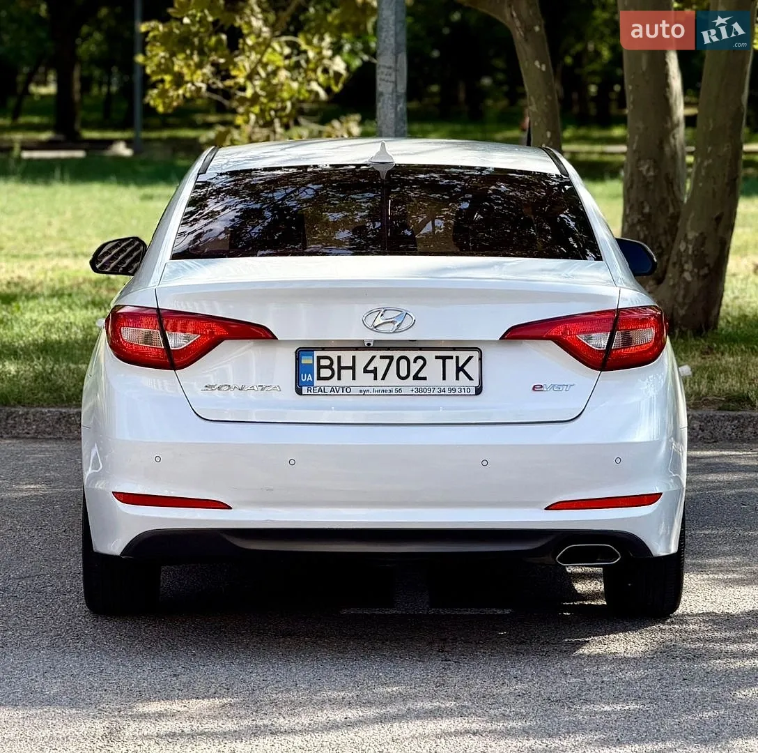 2016 Hyundai Sonata - мініатюра 24