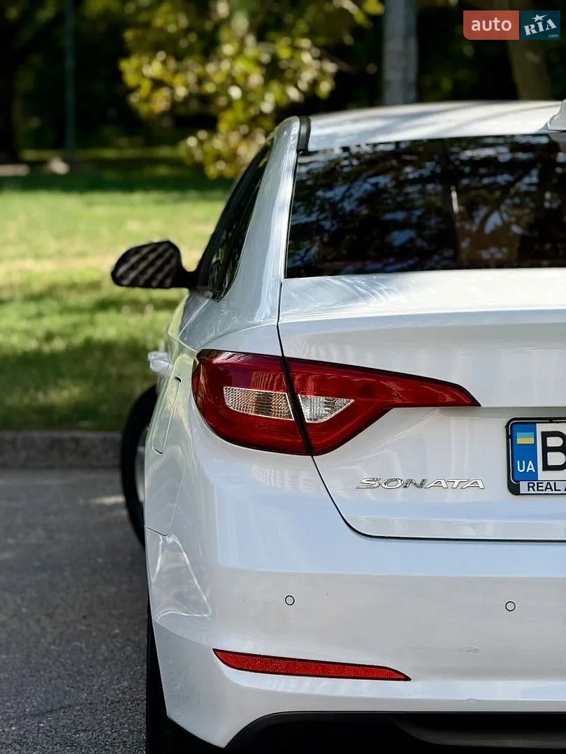 2016 Hyundai Sonata - мініатюра 32