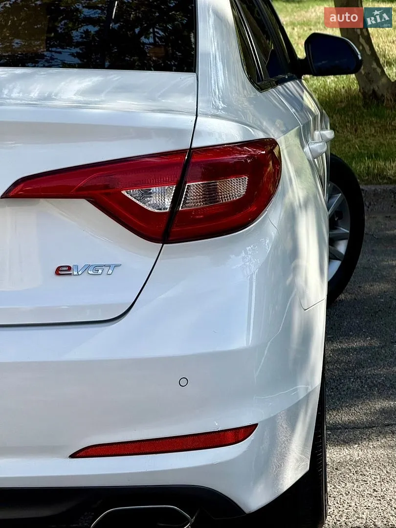 2016 Hyundai Sonata - мініатюра 38