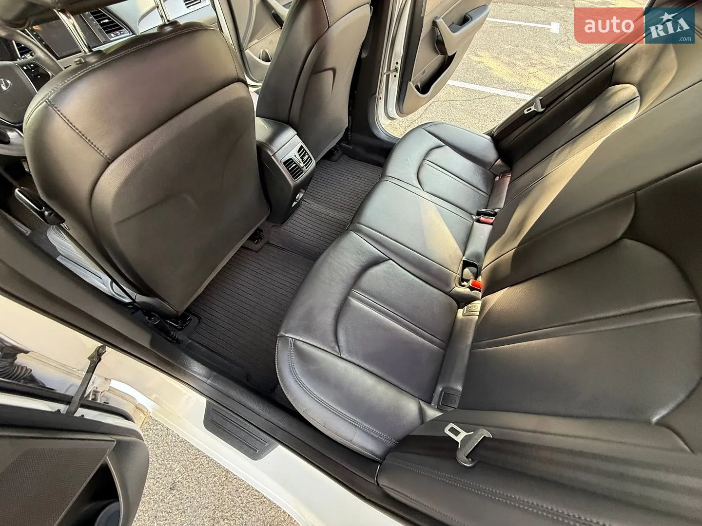 2016 Hyundai Sonata - мініатюра 52