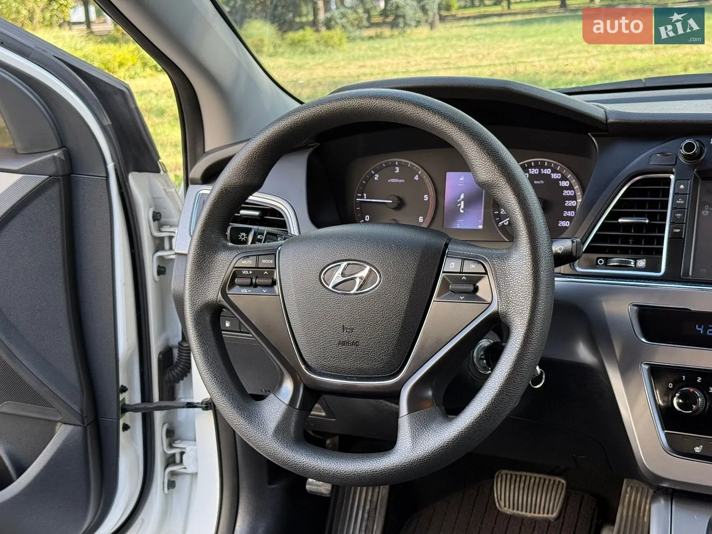 2016 Hyundai Sonata - мініатюра 63