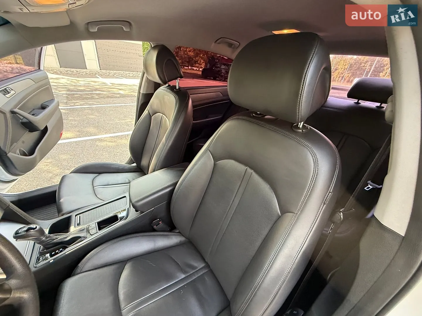 2016 Hyundai Sonata - мініатюра 75