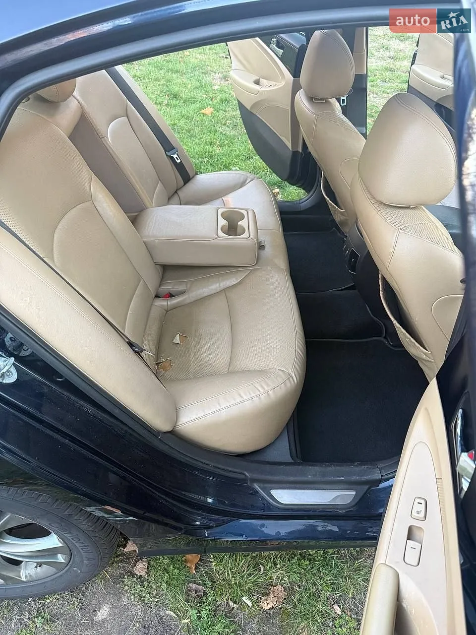 2010 Hyundai Sonata - мініатюра 25