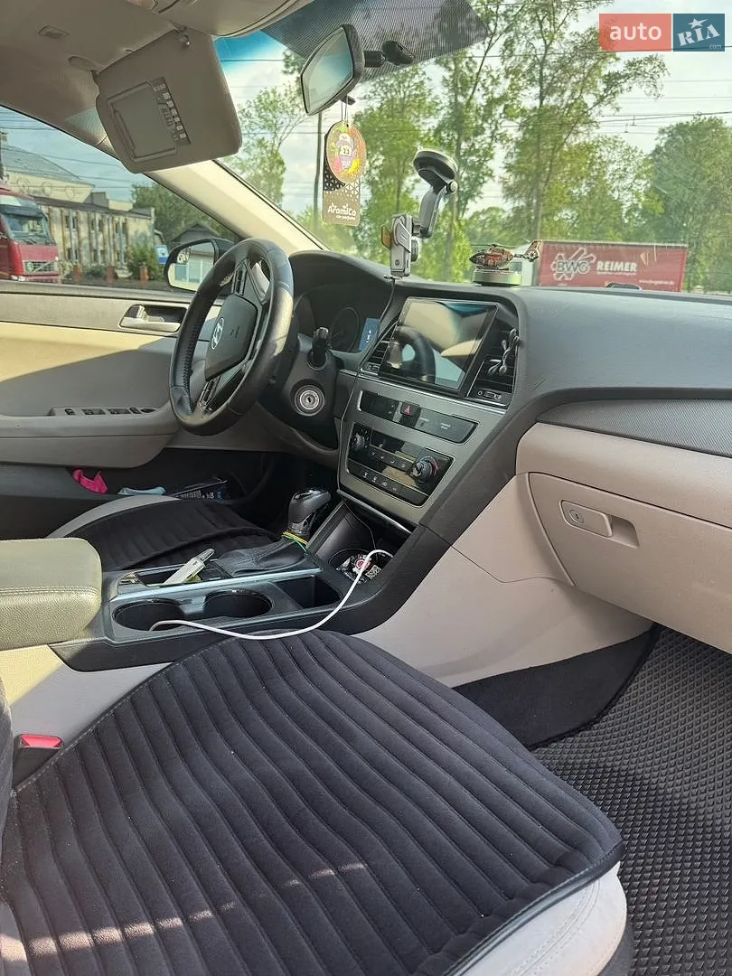 2014 Hyundai Sonata - мініатюра 17