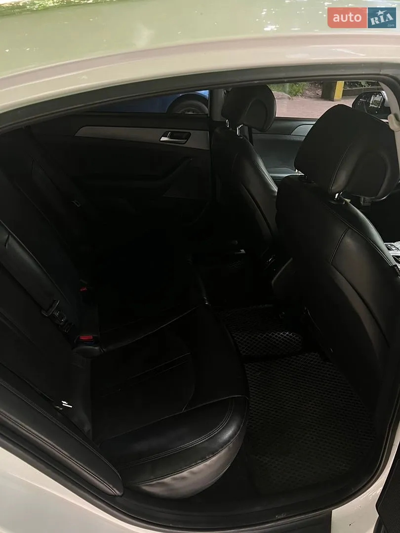 2016 Hyundai Sonata - мініатюра 7