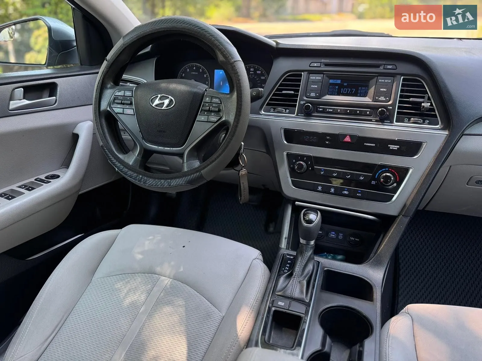 2015 Hyundai Sonata - мініатюра 15