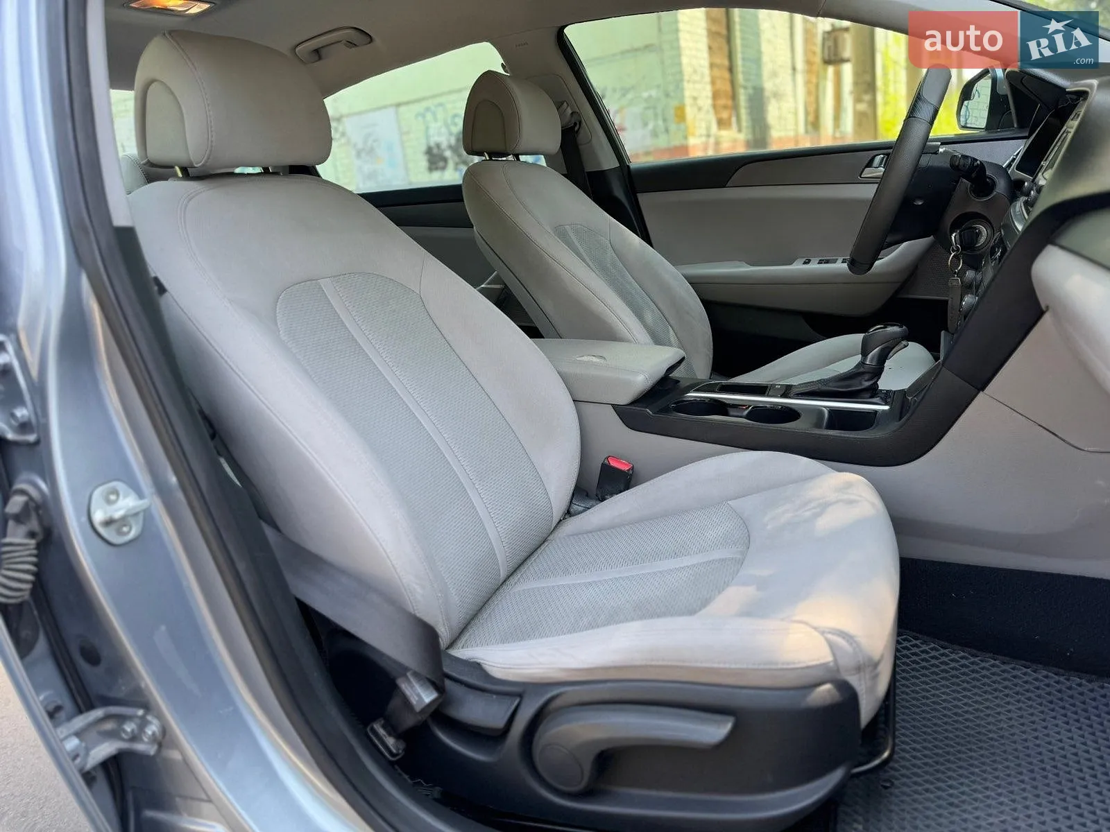 2015 Hyundai Sonata - мініатюра 17