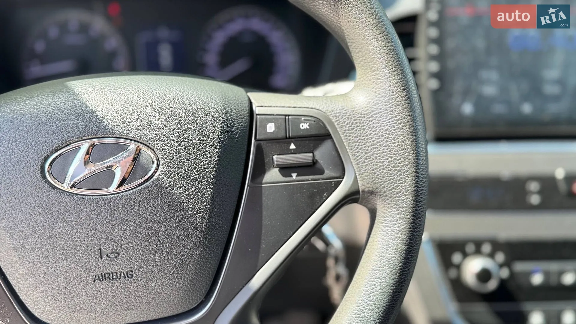 2015 Hyundai Sonata - мініатюра 18
