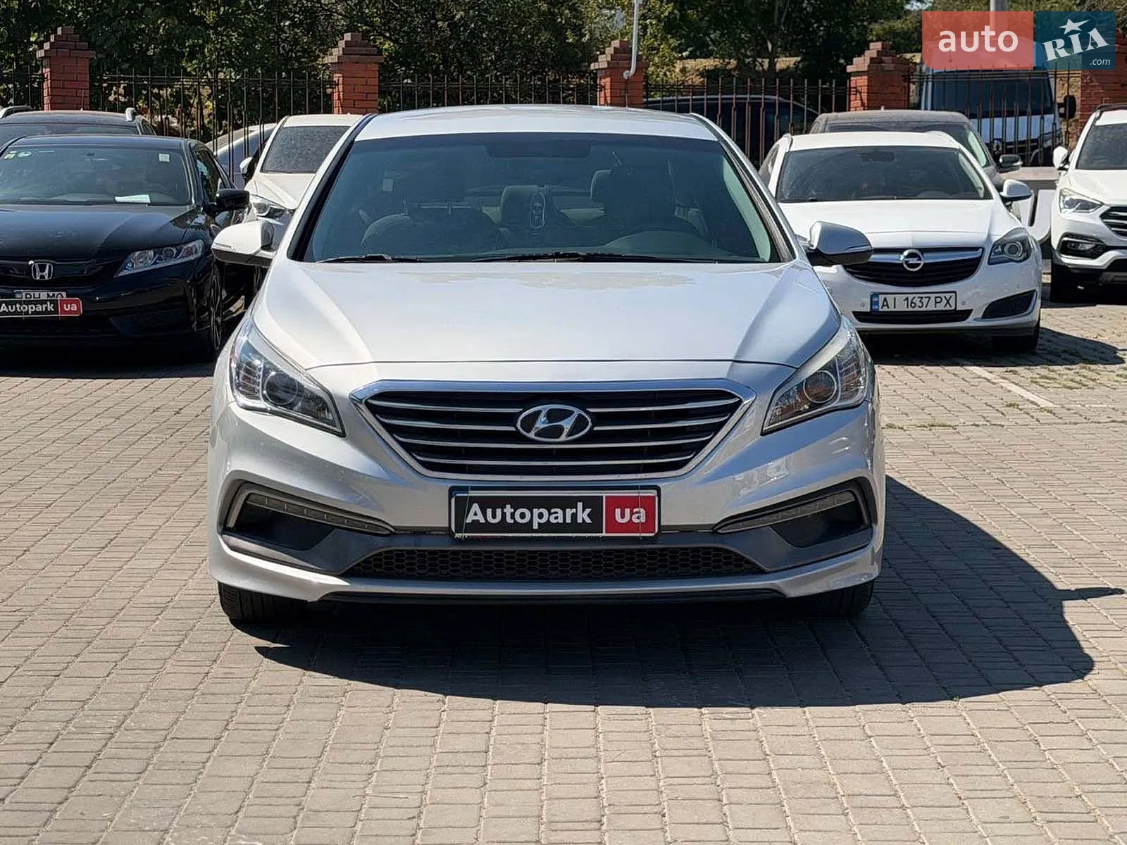 2015 Hyundai Sonata - мініатюра 8