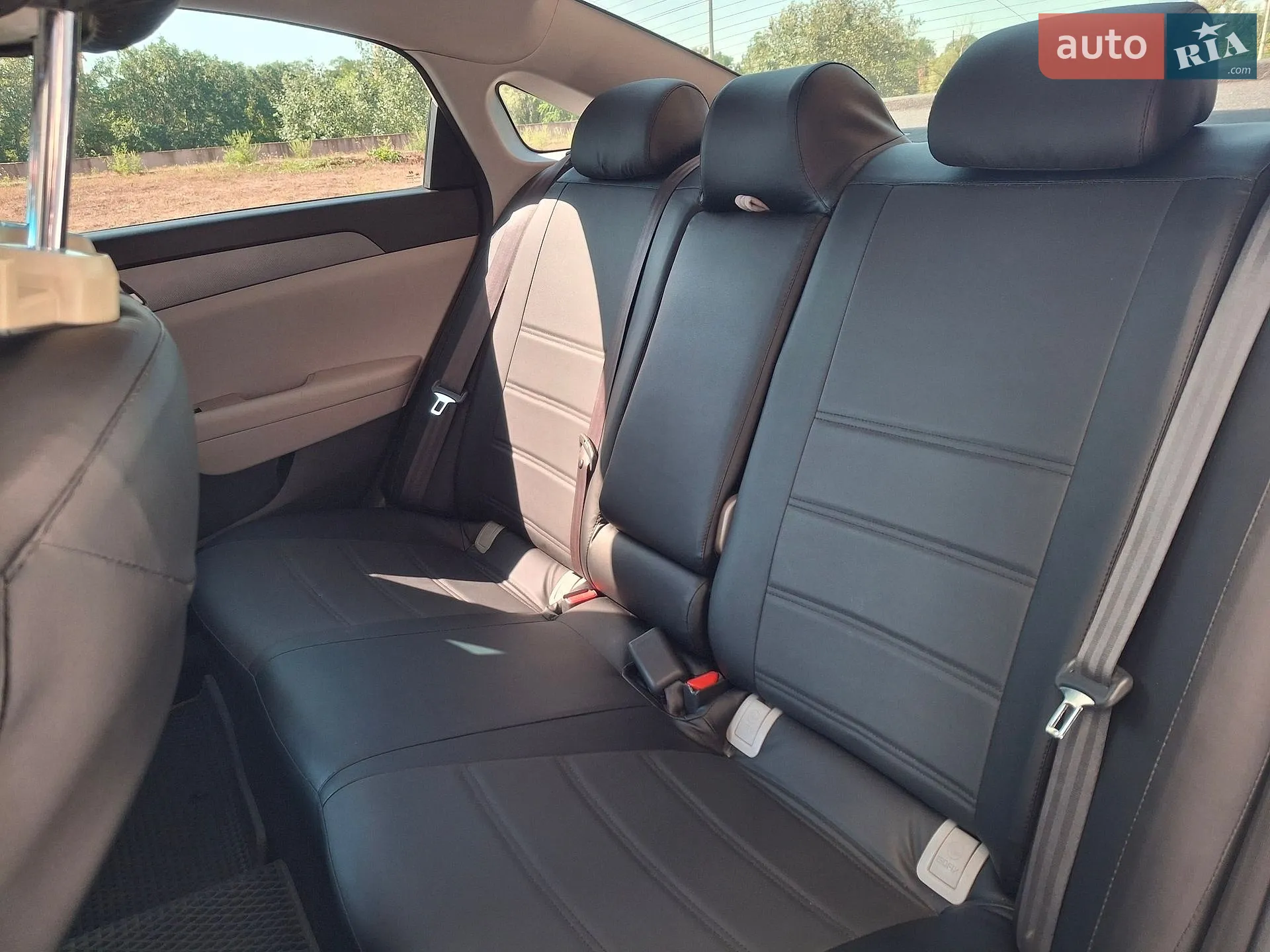 2014 Hyundai Sonata - мініатюра 17