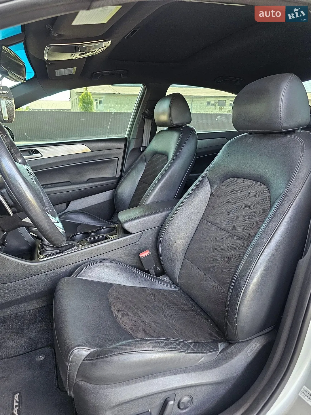 2018 Hyundai Sonata - мініатюра 16