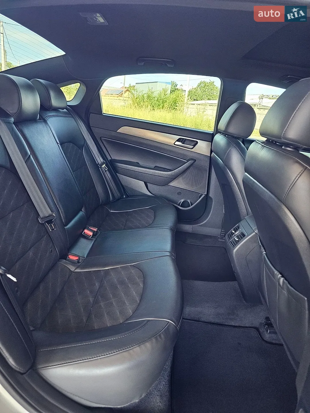2018 Hyundai Sonata - мініатюра 21