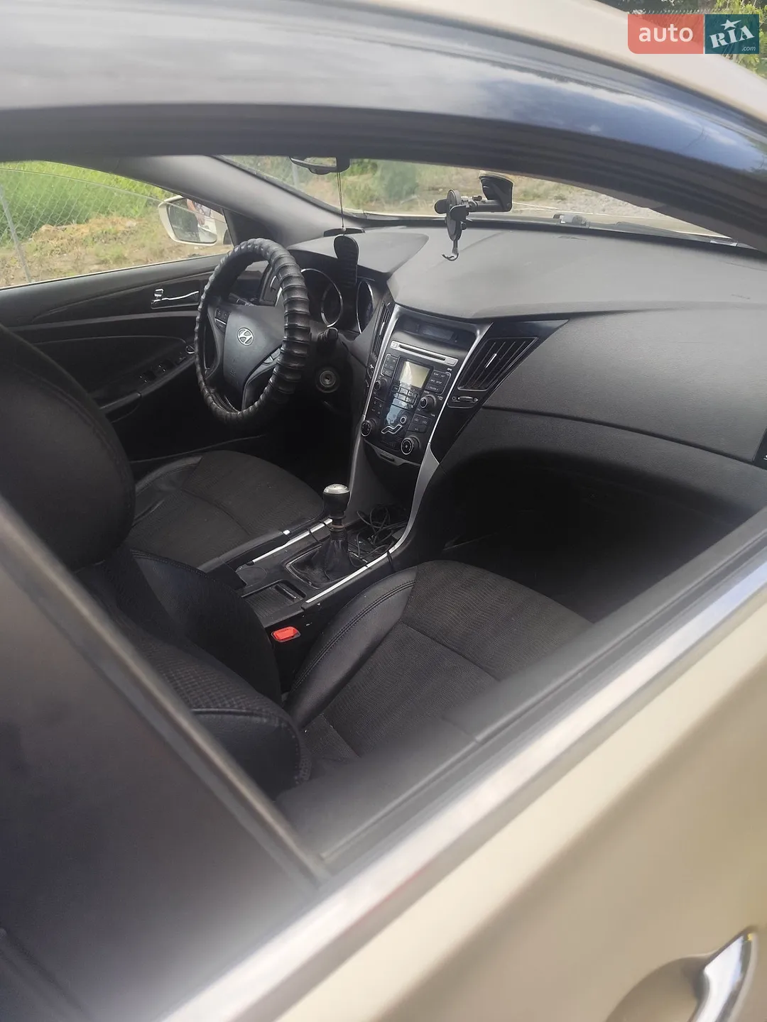 2010 Hyundai Sonata - мініатюра 8