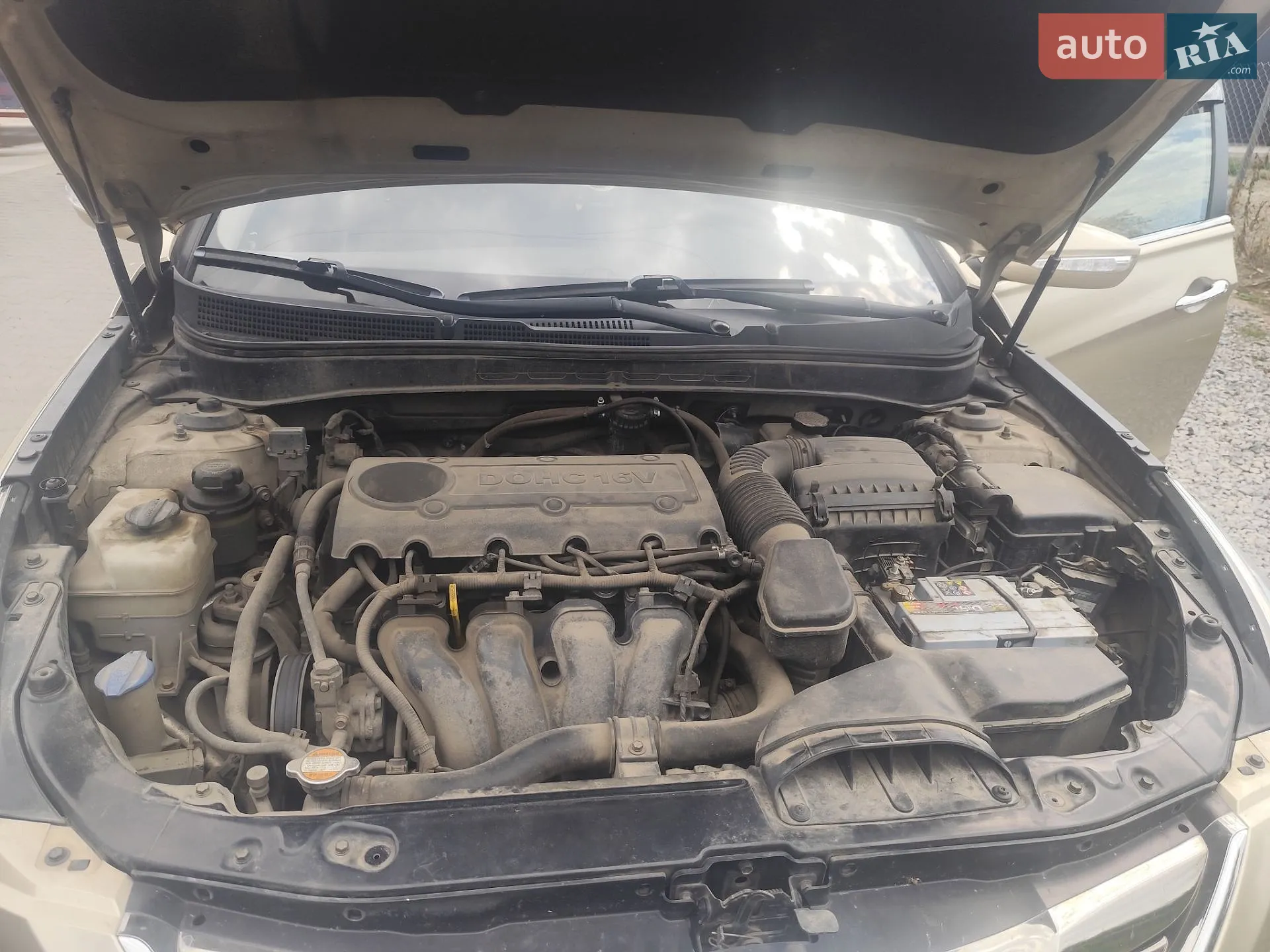 2010 Hyundai Sonata - мініатюра 17