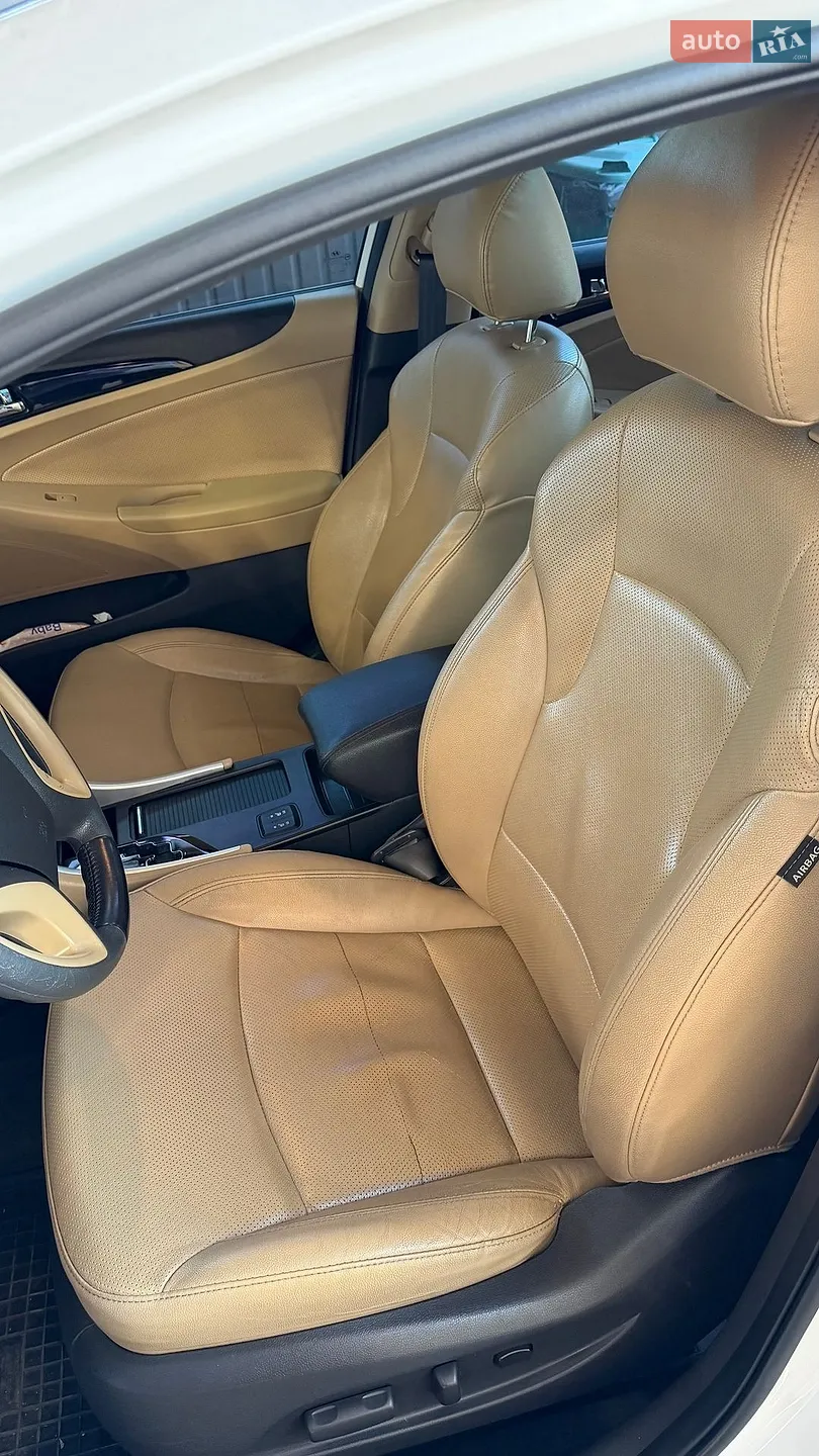 2012 Hyundai Sonata - мініатюра 12