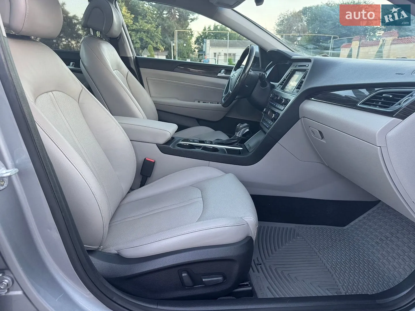 2015 Hyundai Sonata - мініатюра 15