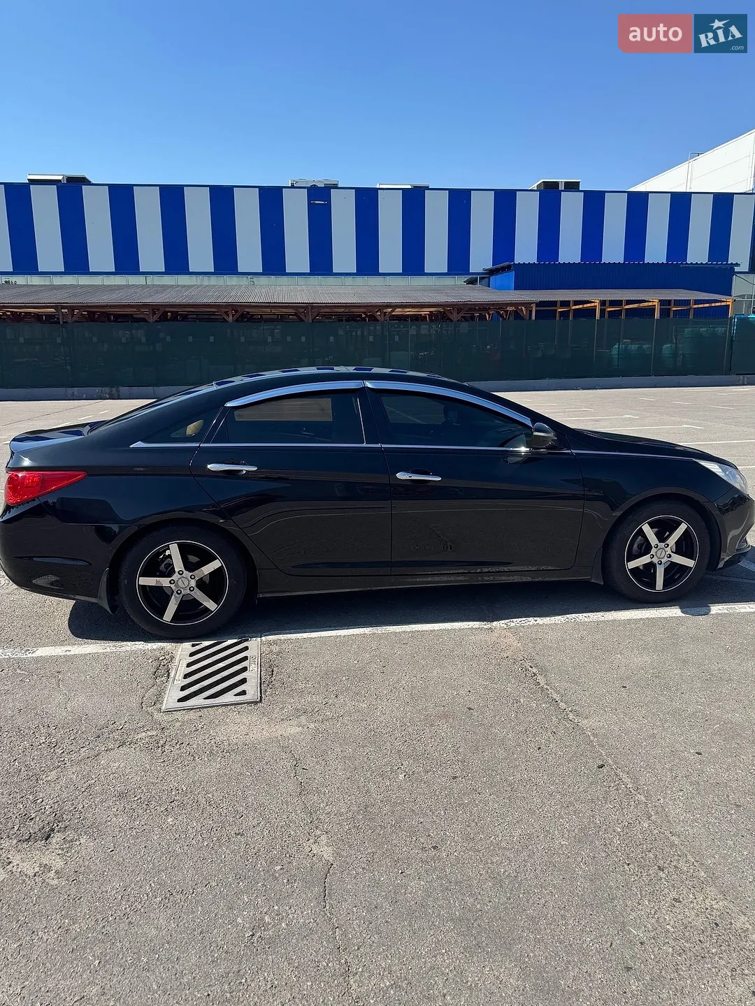 2011 Hyundai Sonata - мініатюра 23