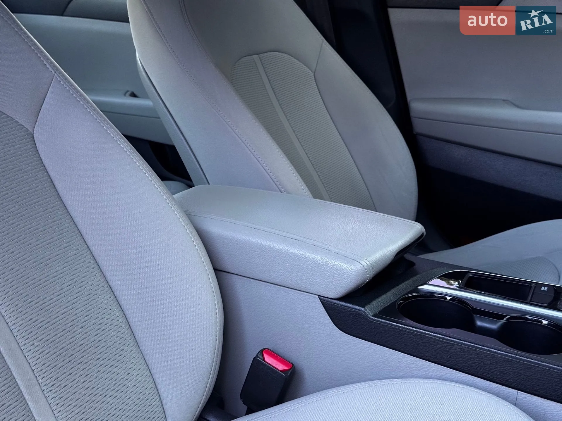 2016 Hyundai Sonata - мініатюра 36