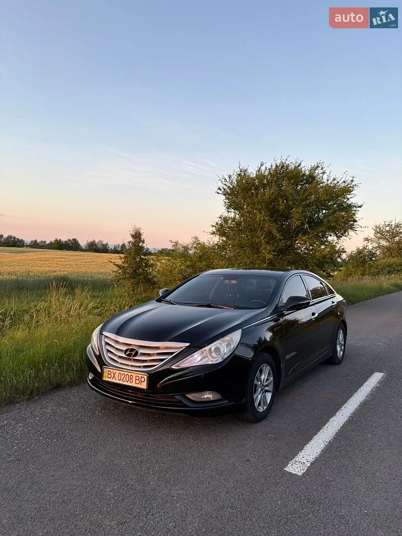 2011 Hyundai Sonata - мініатюра 2