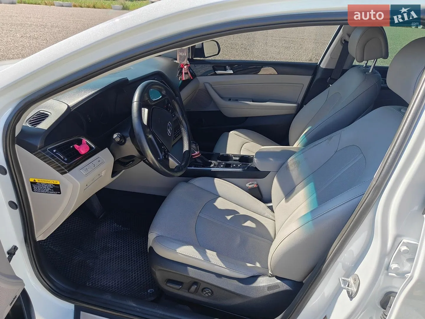 2016 Hyundai Sonata - мініатюра 8