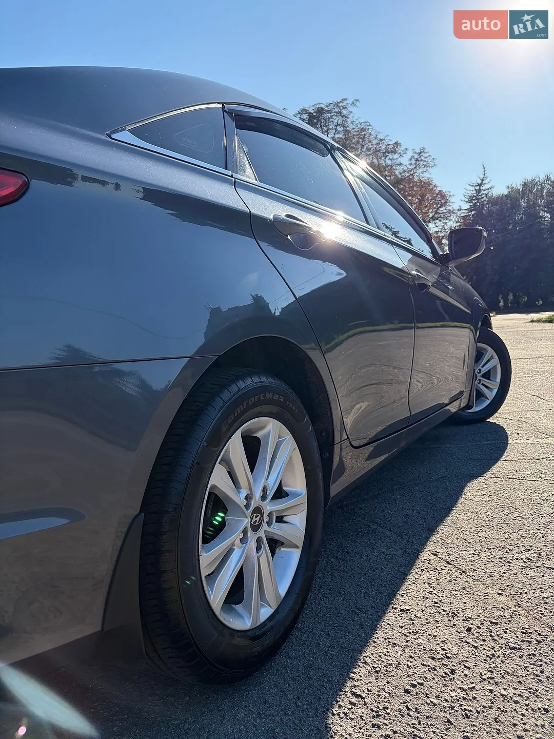 2010 Hyundai Sonata - мініатюра 20