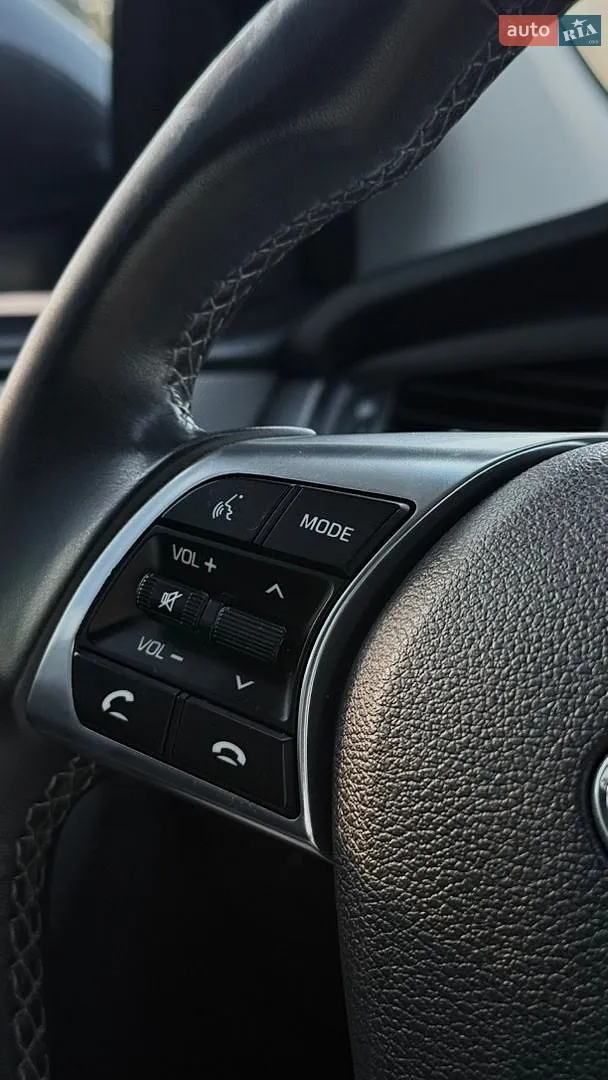 2017 Hyundai Sonata - мініатюра 26