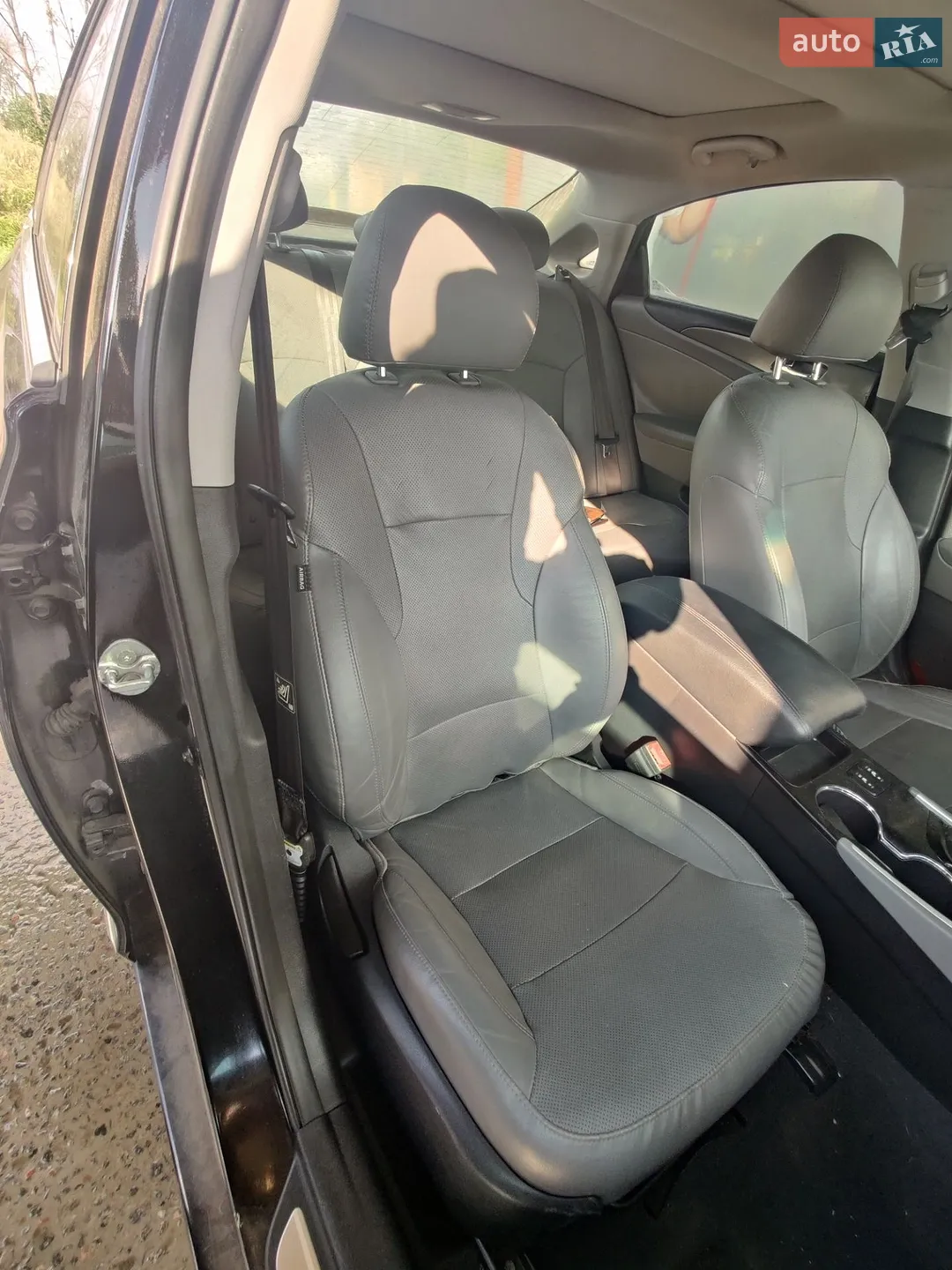 2014 Hyundai Sonata - мініатюра 16