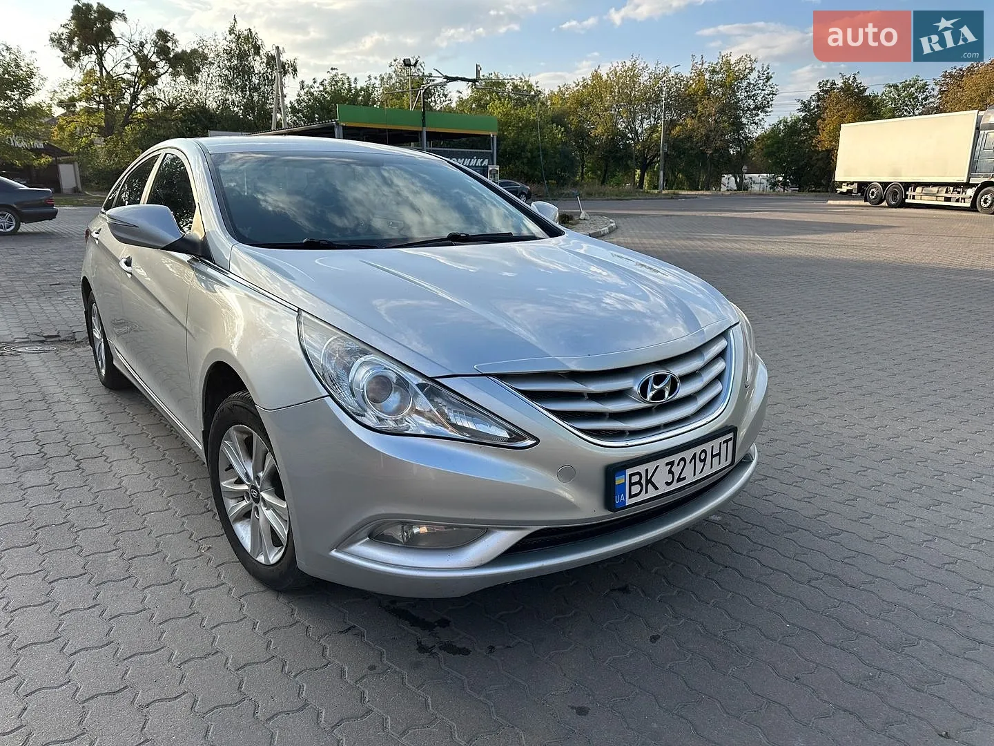 2011 Hyundai Sonata - мініатюра 20