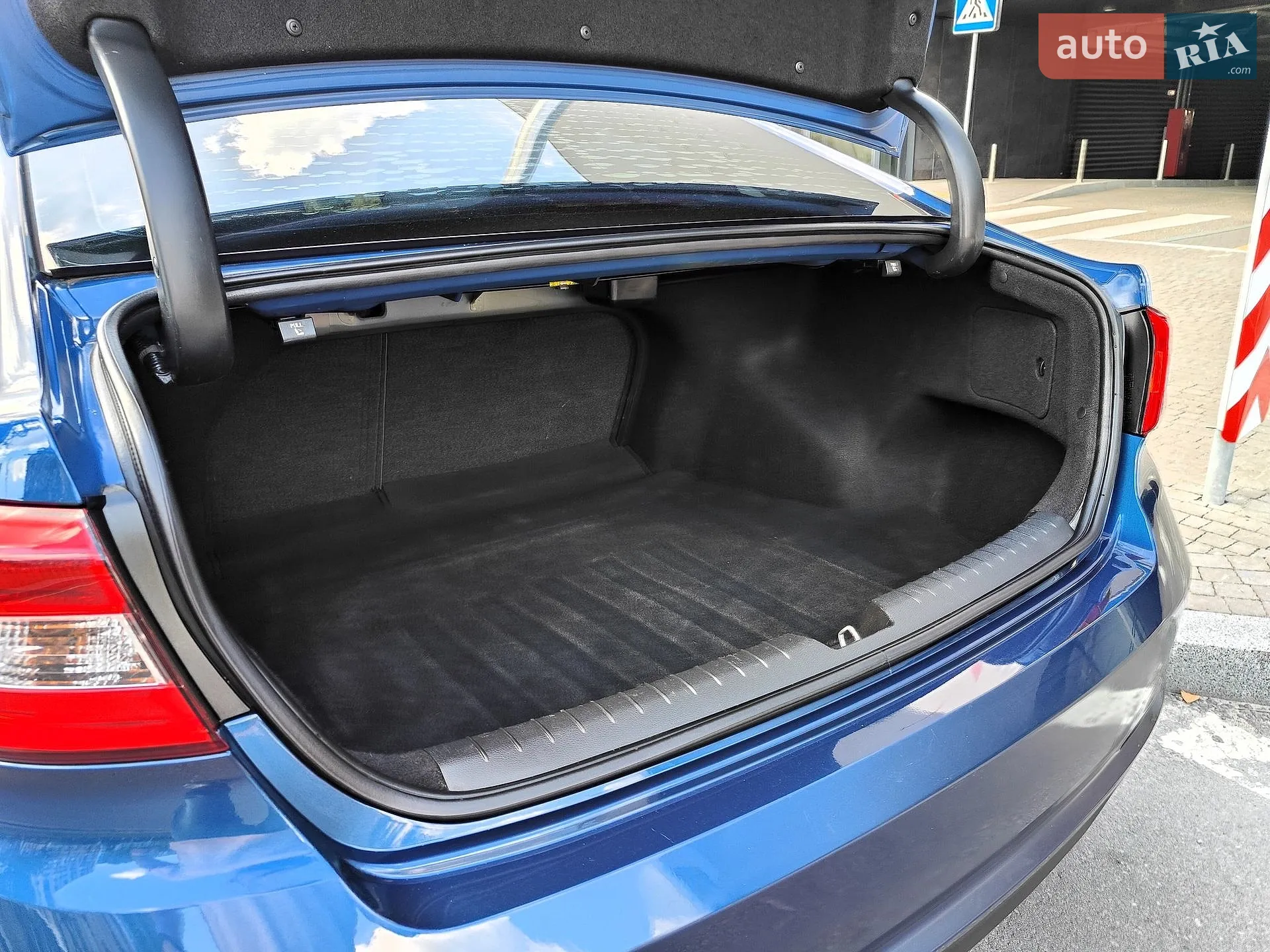 2014 Hyundai Sonata - мініатюра 17