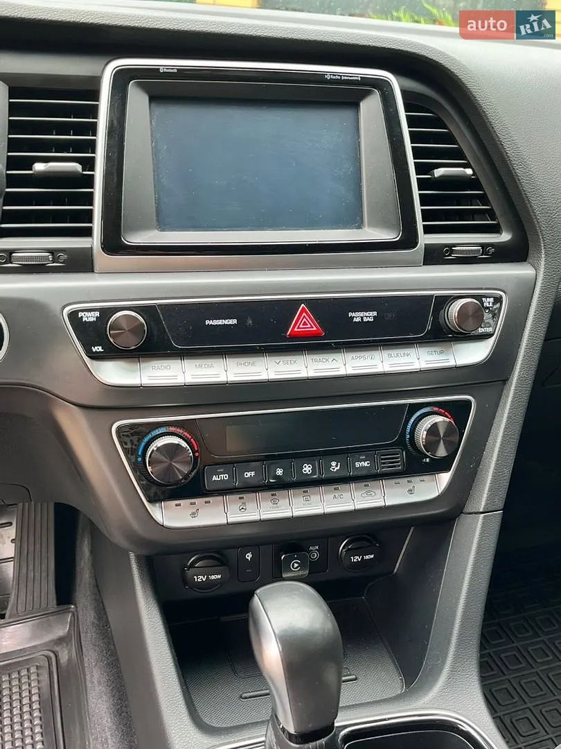 2018 Hyundai Sonata - мініатюра 13