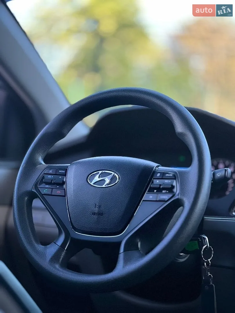2016 Hyundai Sonata - мініатюра 11