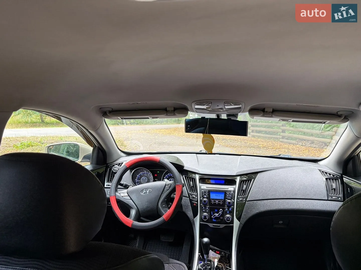 2010 Hyundai Sonata - мініатюра 26