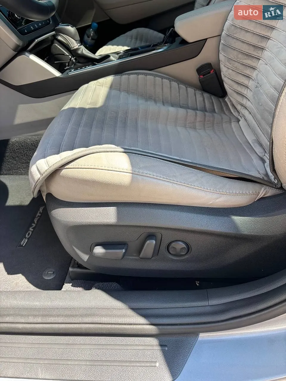 2017 Hyundai Sonata - мініатюра 20