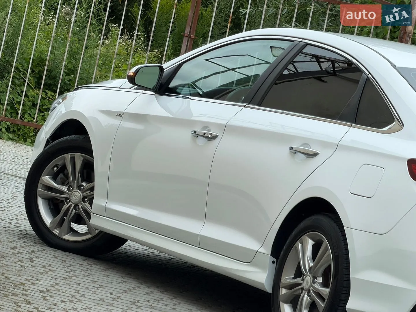 2018 Hyundai Sonata - мініатюра 30