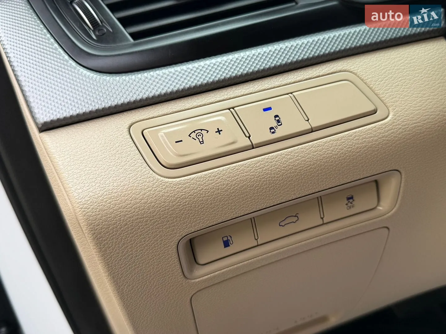 2018 Hyundai Sonata - мініатюра 51