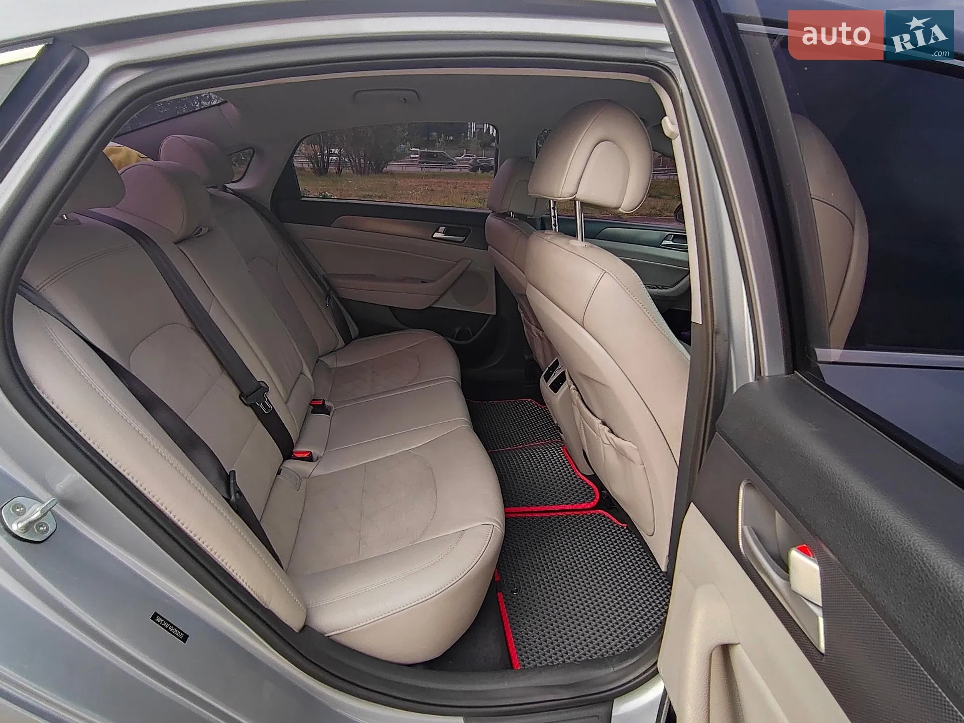 2015 Hyundai Sonata - мініатюра 8
